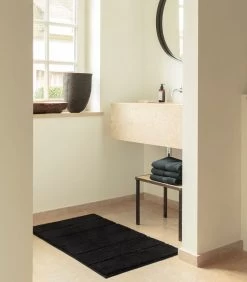 Ray Antislip Badmat Zwart -Woninginrichting 027f3afcf888497b9ae46e1301c893ae