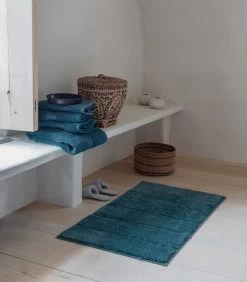 Ray Antislip Badmat Blauw -Woninginrichting 09fbdb6a370a4b2783a43485d55b321a