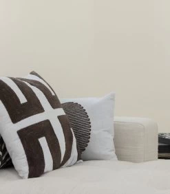 Isla Kussen - Katoen - Chalkwhite - 45x45 -Woninginrichting 137261c273c94127a07fdd204609ec09