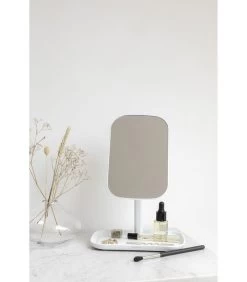Brabantia Spiegel Met Accessoire Schaal - White -Woninginrichting 25681a83b2f146859bb0b86a2fe0e74d