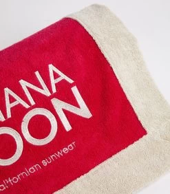 Banana Moon Lanza Towely Fuchsia Strandlaken -Woninginrichting 94ed9bd2796a459cb245b8d35e38129c