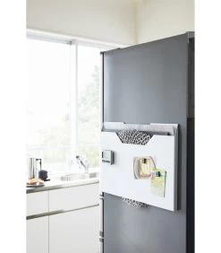 Yamazaki Placemat Storage - Tower - White -Woninginrichting a656f7eaf7f0473a9490192aad8d808c