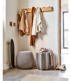 VTwonen Soft Star Poef - Lichtgrijs - 45x42x42 -Woninginrichting b245c6d6dca84c08914626f3129795a4