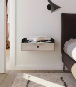 Zwevend Nachtkastje ADELE In Eikenhout -Woninginrichting c4659e0004344f1d978a75fc7764883f