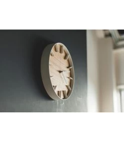 Yamazaki Wall Clock - Rin - Beige 10 Yamazaki Wall Clock - Rin - Beige -Woninginrichting f33da15c41894b03ba08cd7a3c3af2d3
